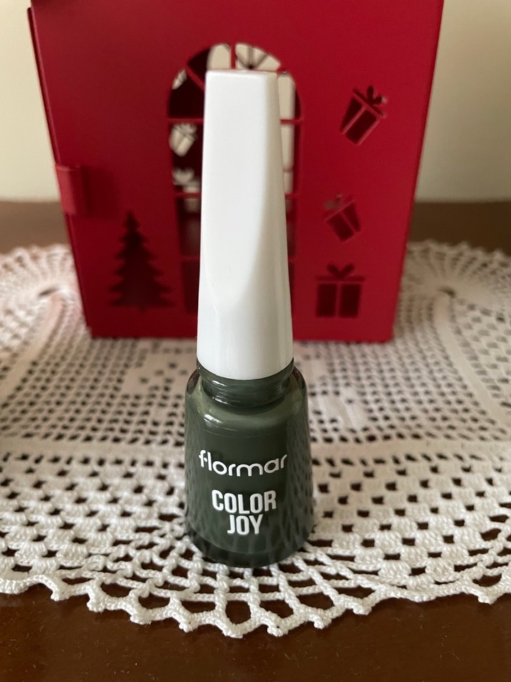 Flormar Color Joy Haki ve Gri Oje - Görsel 4