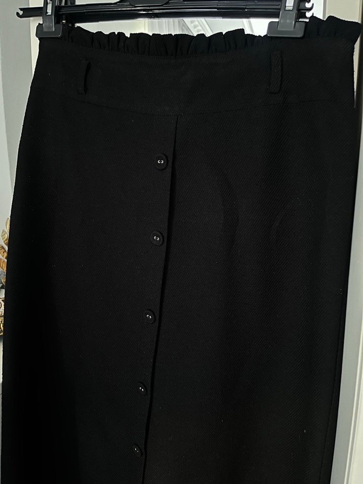 Düğmeli Siyah Uzun Kadın Etek - Görsel 2