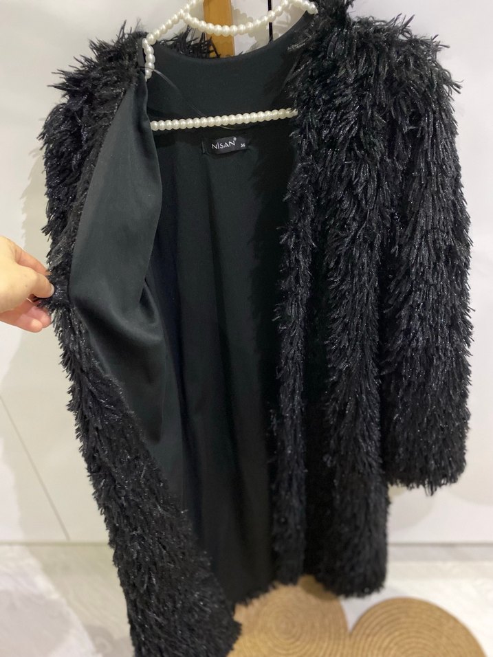 Siyah Uzun Kollu Kadın Suni Kürk Kaban - Görsel 3