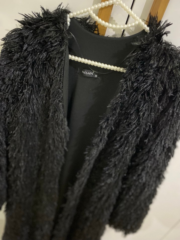 Siyah Uzun Kollu Kadın Suni Kürk Kaban - Görsel 2