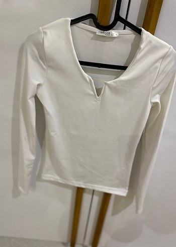 Beyaz V Yaka Uzun Kollu Kadın Bluz - Görsel 2