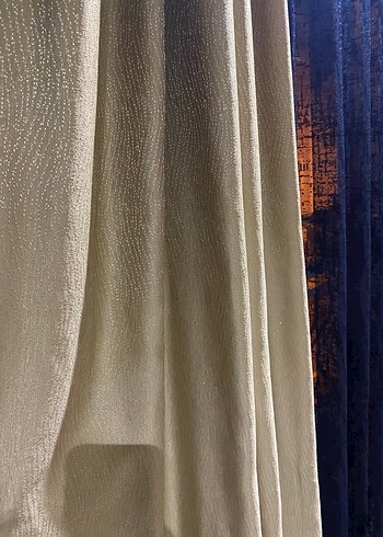 Siyah tül perde ve gold fon perde - Görsel 2