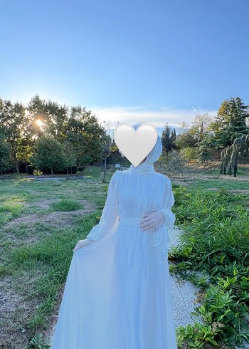 Beyaz nikah elbisesi