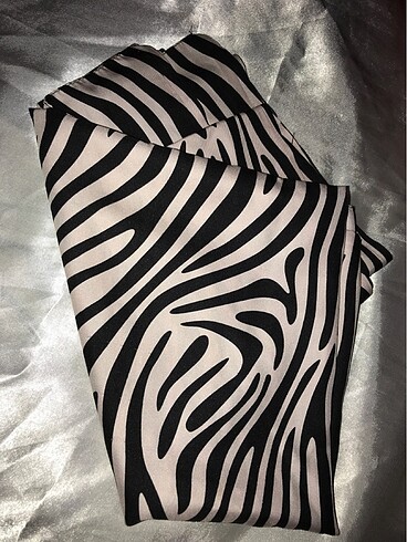 Zebra desen şal