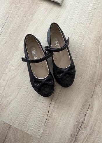 Kız Çocuk Siyah Yılan Desenli Tokalı Babet - Görsel 3