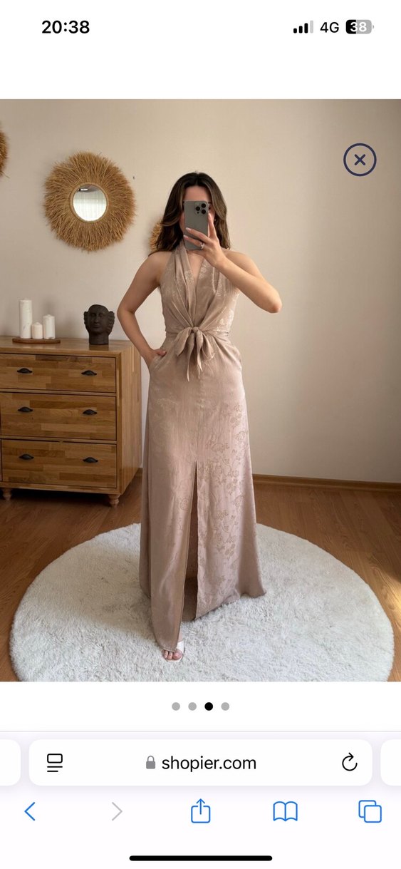 Cepli Bağlama Detaylı Yırtmaçlı Bej Uzun Elbise Abiye - Görsel 4