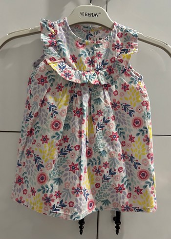 Çiçek Desenli Kolsuz Kız Elbisesi - Görsel 2