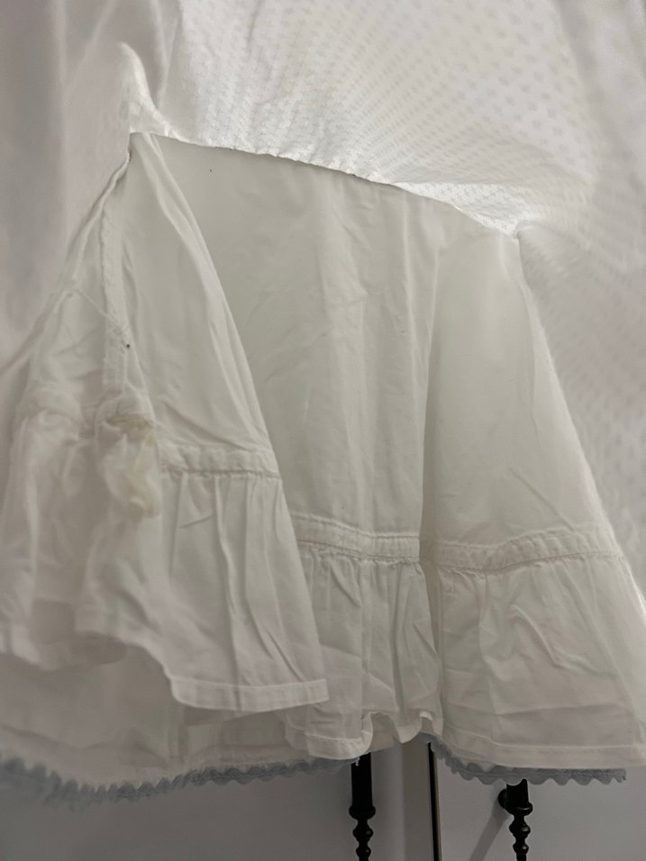 Kız Çocuk Beyaz Kolsuz Pamuklu Elbise - Görsel 4