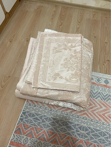 Yatak örtüsü - Görsel 6