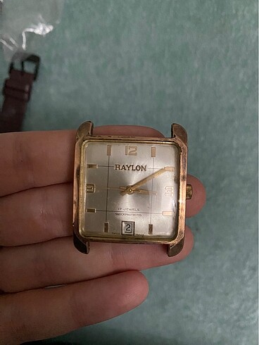 Raylon Saat