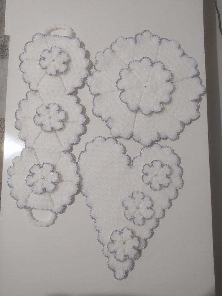 Nakışlı Beyaz Banyo Paspas Seti - Görsel 2