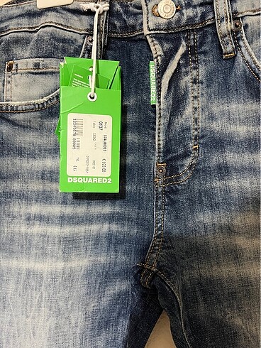 46 Beden DSQUARED2 Jean