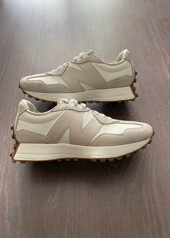 New Balance 327 Beyaz Kadın Günlük Giyim Sneakers Ayakkabı - Görsel 2