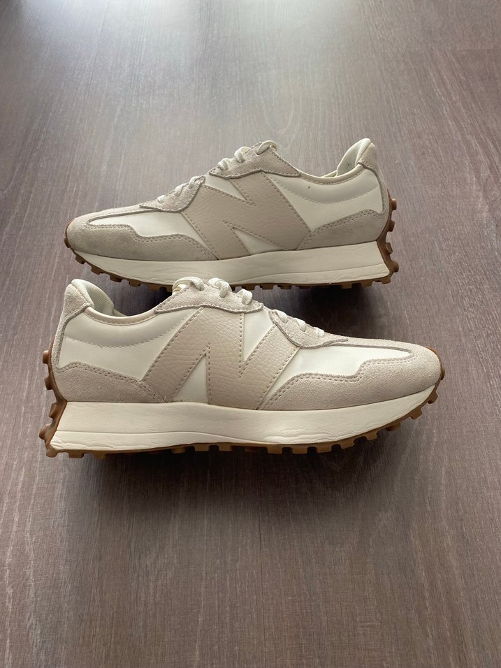 New Balance 327 Beyaz Kadın Günlük Giyim Sneakers Ayakkabı - Görsel 2