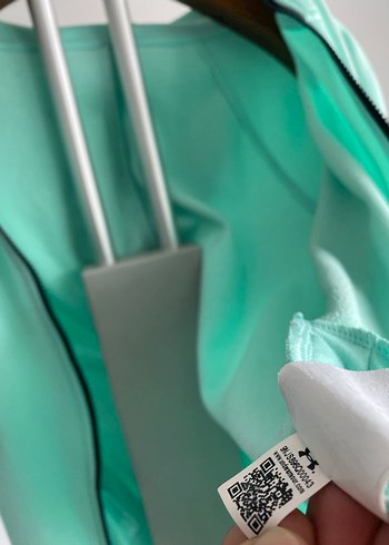 Under Armour Storm Turkuaz Fermuarlı Kadın Spor Ceketi Kapöşonlu - Görsel 9