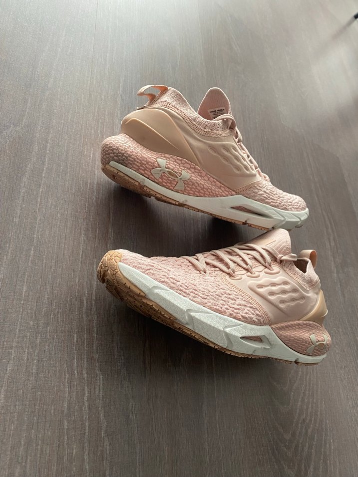 Kadın UA HOVR Phantom 2 Koşu Ayakkabısı - Görsel 3