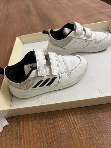 Adidas Çocuk ayakkabı