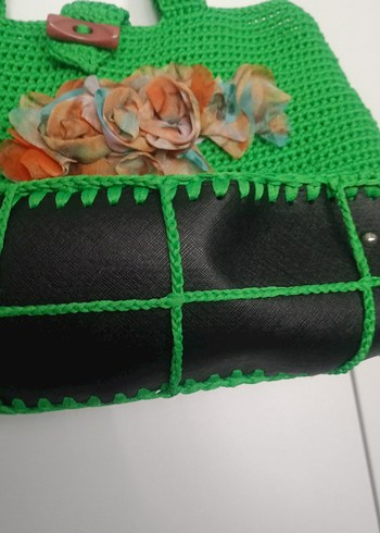 Beden yeşil Renk el emeği asla kopmaz yenidir en 40 boy 30 içine çok eşya alır