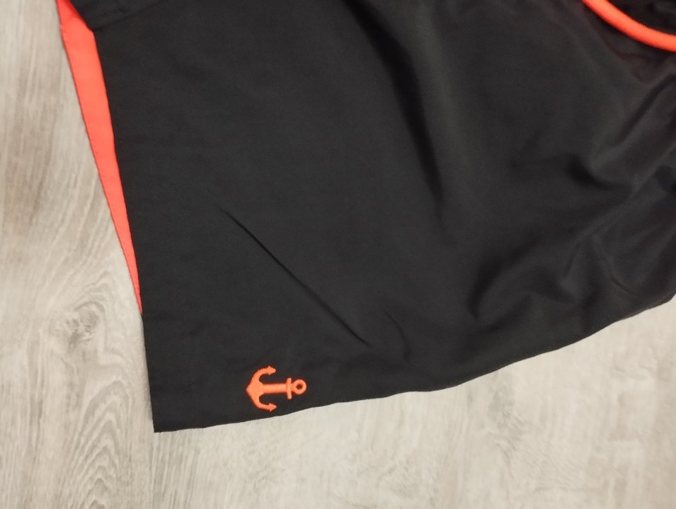 Fresso Siyah Renkli Cep Fermuarlı Deniz Şortu - Görsel 3