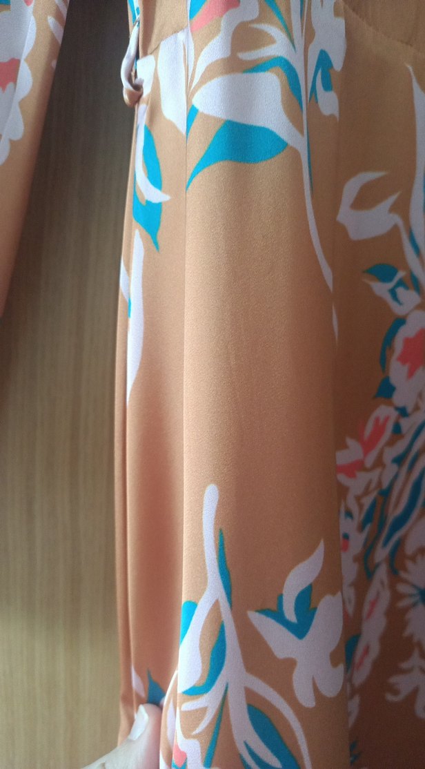 Bej Çiçek Desenli Uzun Bohem Elbise - Görsel 4