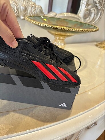 33 Beden siyah Renk Çocuk krampon adidas