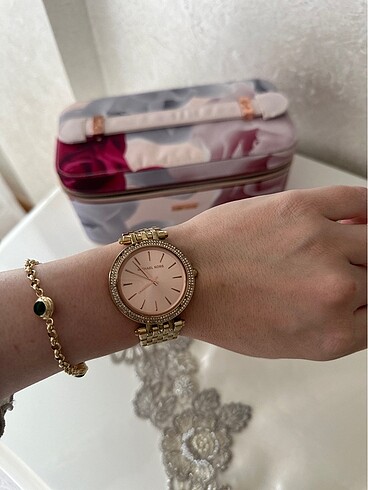 Michael kors saat gold