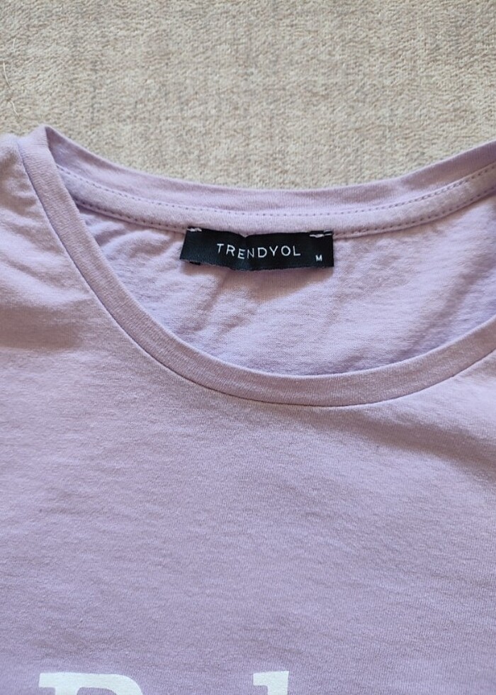 Crop Tişört - Görsel 2