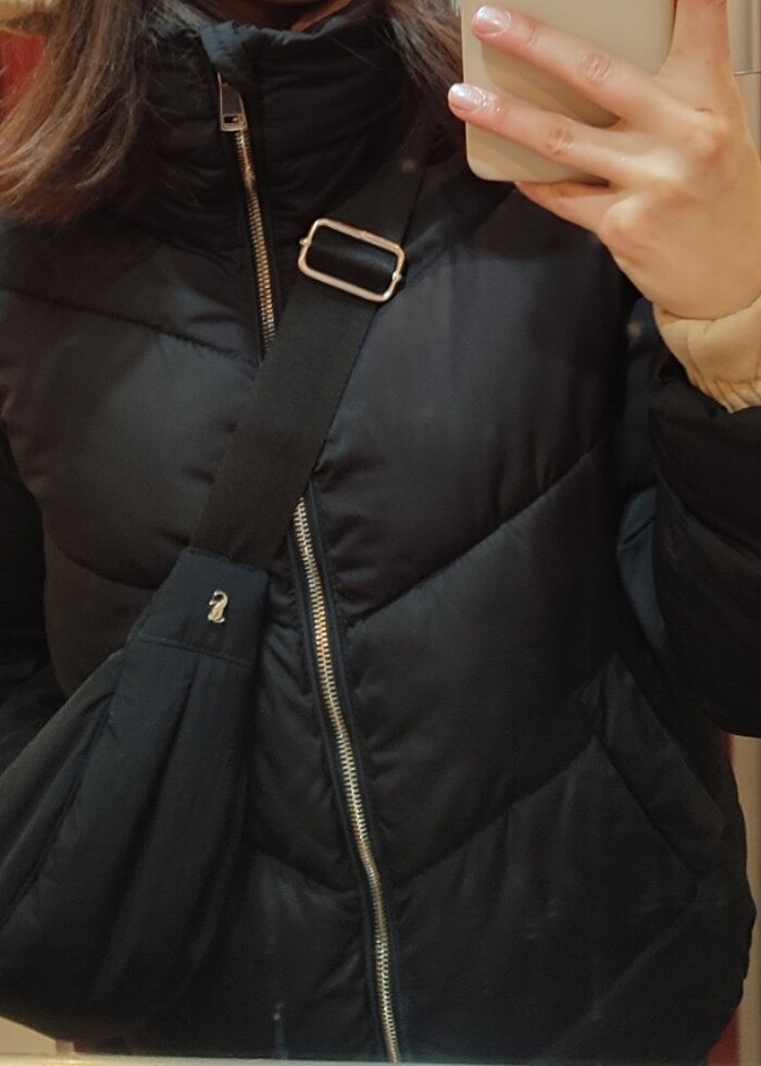 Siyah Şişme Mont - Görsel 5