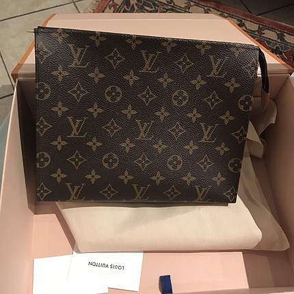 Louis Vuitton Clucht