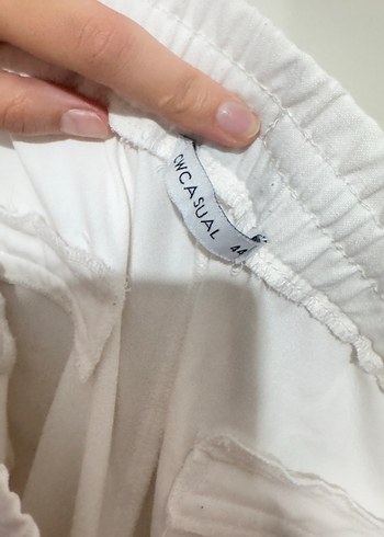 Beyaz Rahat Kesim Kadın Spor Pantolon - Görsel 2