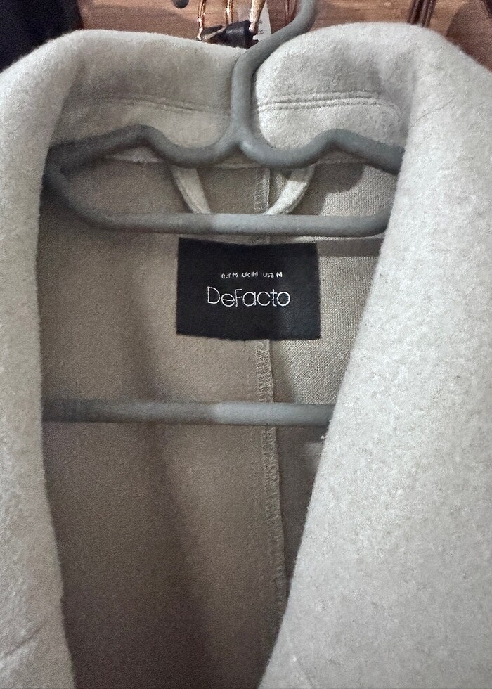 Krem renk kaşe kaban - Görsel 2