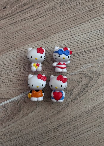 Renkli Hello Kitty Figür Seti