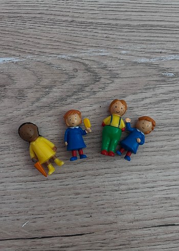 Caillou Figür