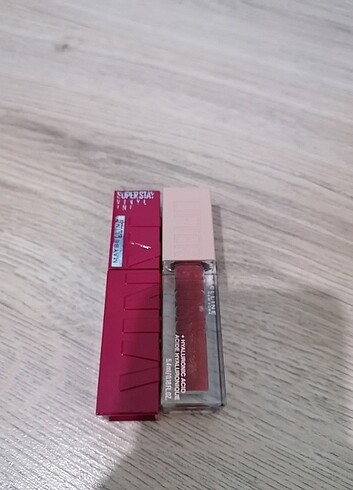 Maybelline Lifter Gloss 16 Rust Maybelline Vinyl 30 Unravilied 