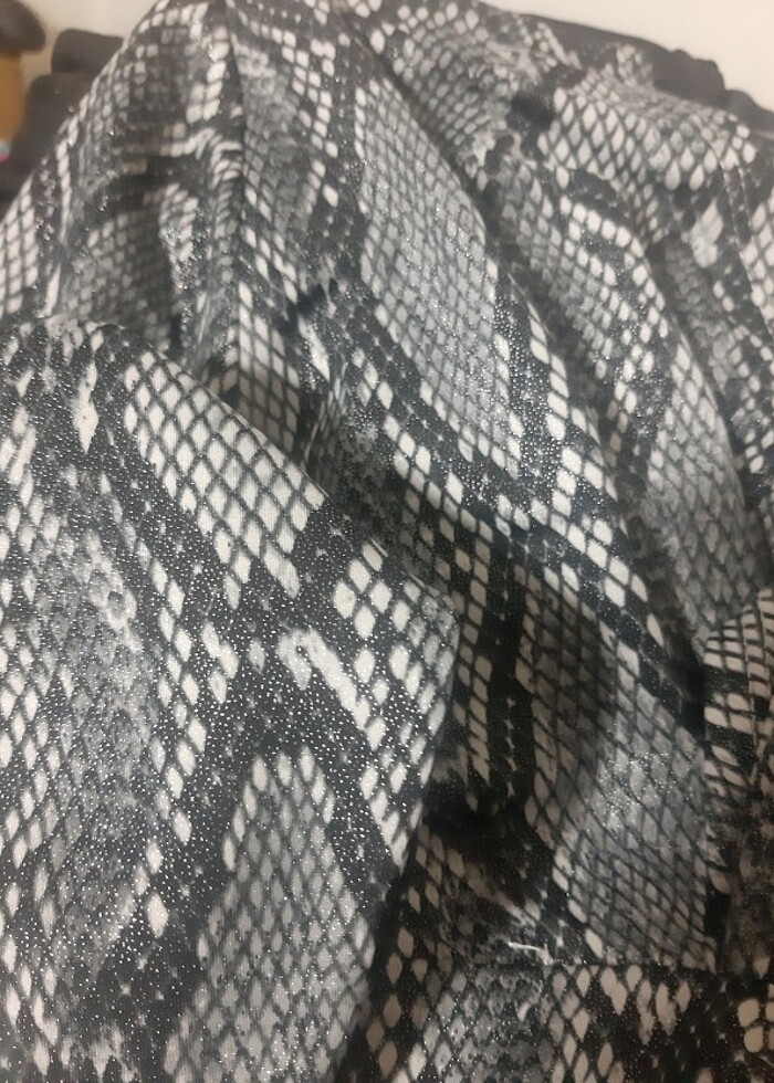 Yep yeni, esnek ışıltılı desenli şık elbise  alan.pişman olmaz. - Görsel 2