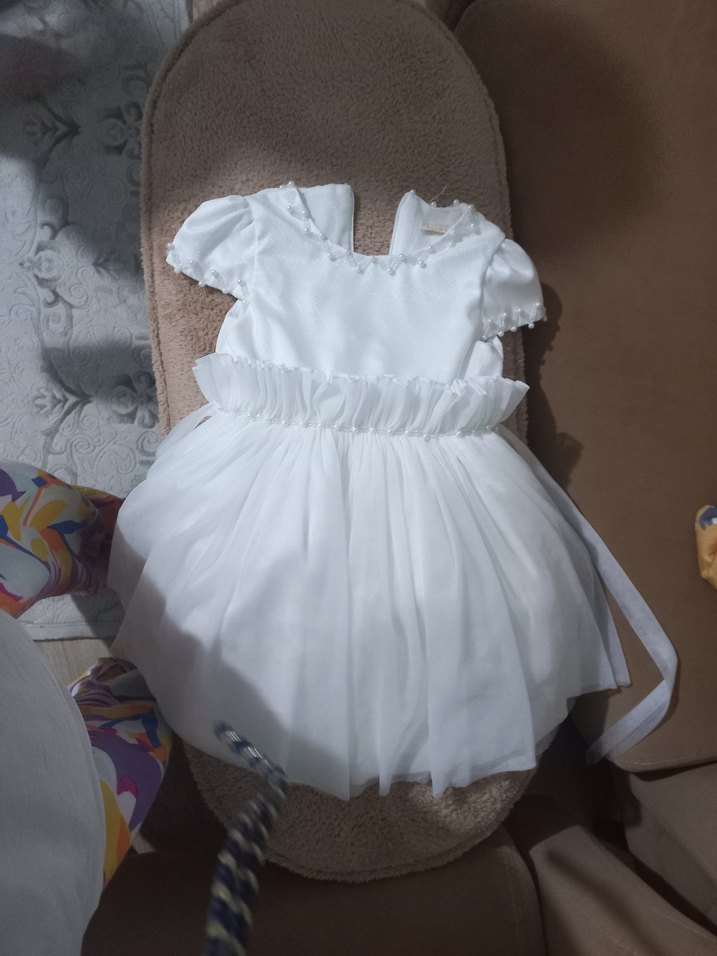 Kız Çocuk Beyaz Fırfırlı Elbise - Görsel 2