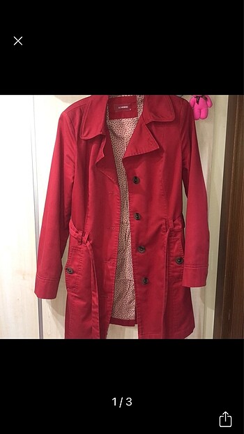 Kırmızı Trenchcoat