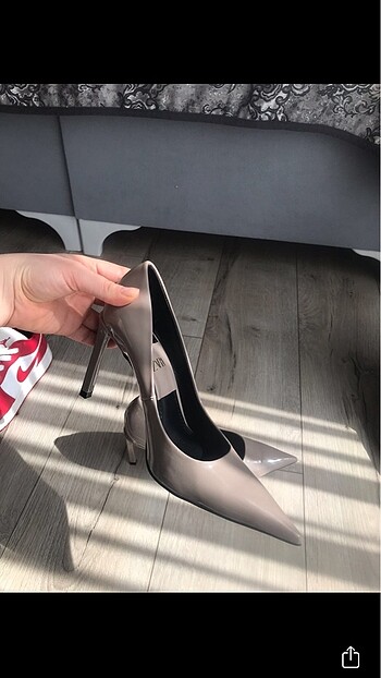 Zara stiletto