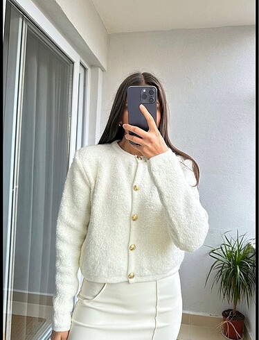 Massimo model yumoş hırka