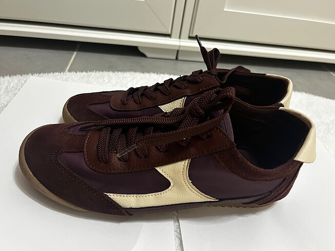 40 Beden Stradivarius