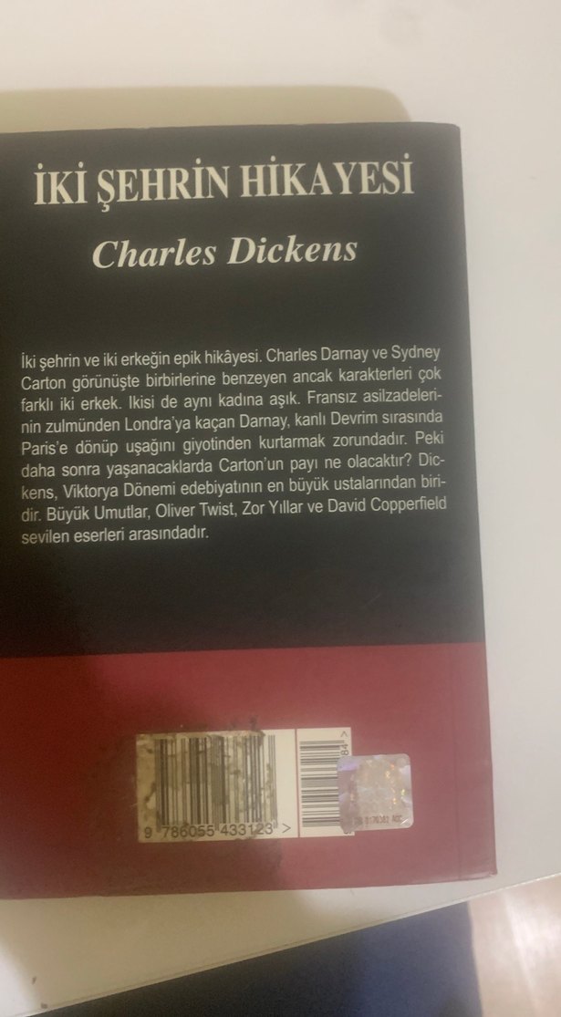 Yüzbaşının Kızı & İki Şehrin Hikayesi Romanları - Görsel 4