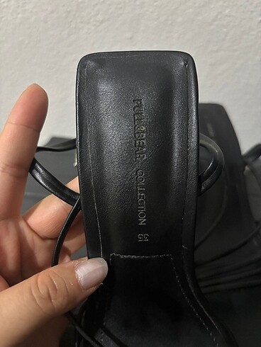 35 Beden siyah Renk Pull bear sandalet