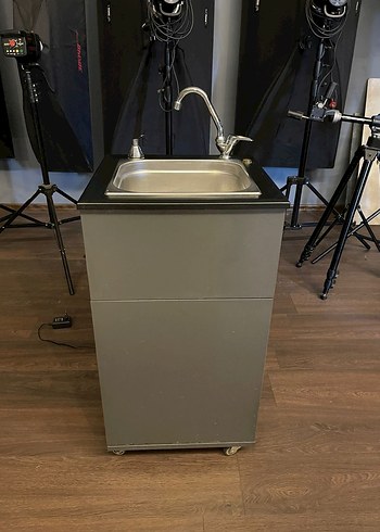 Diğer Seyyar Lavabo