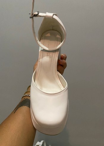 Beyaz Platform Topuklu Kadın Ayakkabı - Görsel 4