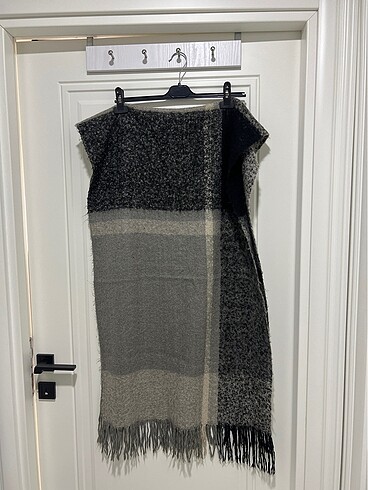 H&M atkı