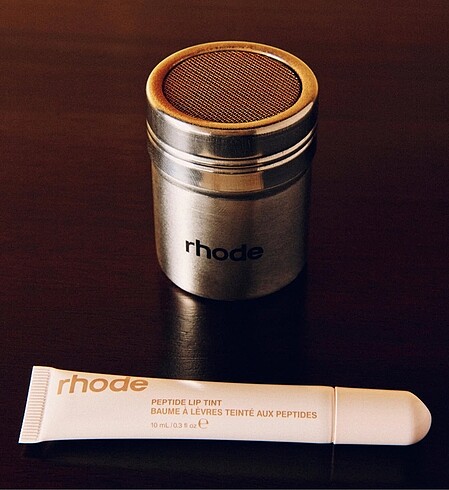  Beden Rhode Cinnamon Roll Lip Tint