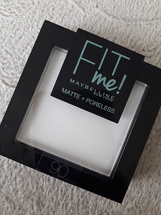 Maybelline pudra