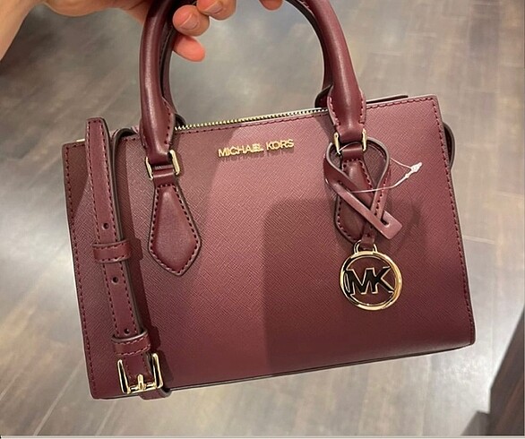 Michael kors sheila çanta