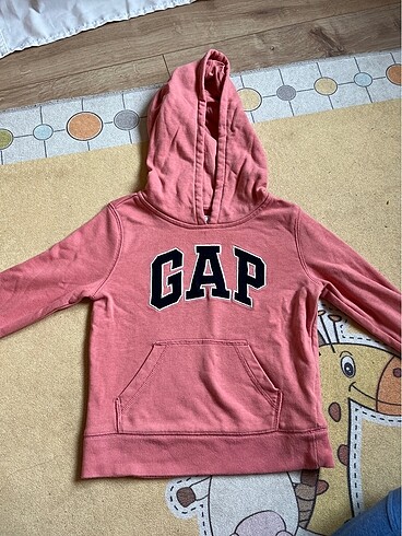 Gap sweatshirt
