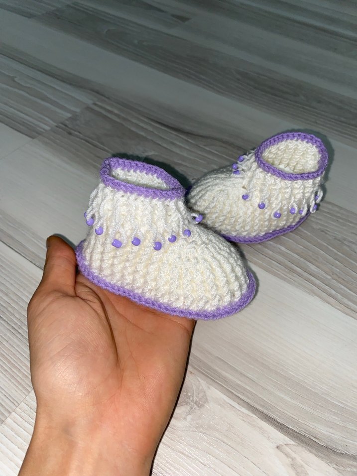 Mor Detaylı Örgü Kız Bebek Patik - Görsel 3